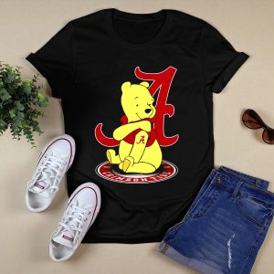 Alabama Crimson Tide Pooh Bear Sitting With Crimson T Shirt
