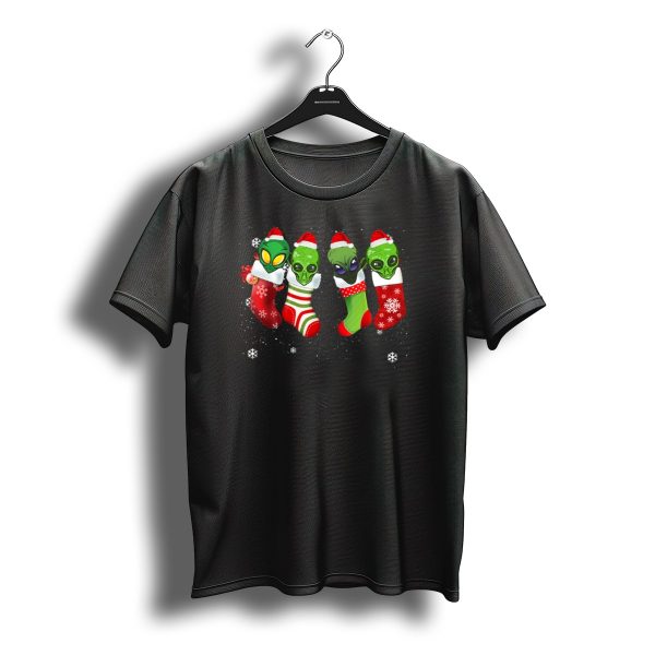 Aliens Wearing Santa Hats In Christmas Stockings With Snowflakes T Shirt t shirt 1