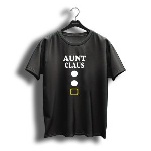 Aunt Claus Christmas Santa Belt T-Shirt