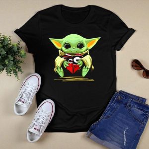 Baby Yoda Heart Atlanta Falcons Georgia Bulldogs T Shirt