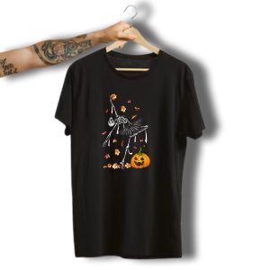 Ballet Dancer Ballerina Skeleton With Jack O Lantern Halloween Fall Leaves T-Shirt