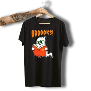 Booooks Ghost With Green Glasses And Pumpkin Book Funny Teacher Halloween T-Shirt