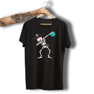 Bowling Skeleton Dabbing Pirate Hat Halloween T-Shirt