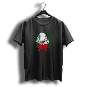 Brahman Cow Head With Festive Christmas Wreath And Bow T-Shirt