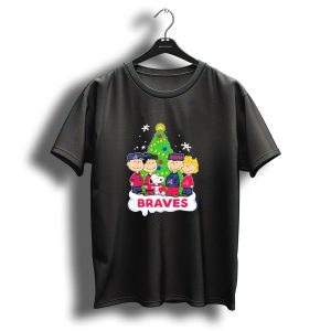 Braves Peanuts Snoopy Christmas Tree Charlie Brown Lucy Linus Woodstock T Shirt