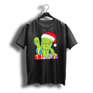 Cactus Tree Santa Hat Christmas Presents Mexican T-Shirt