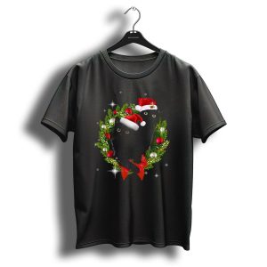Cats In Santa Hats With Christmas Wreath T Shirt