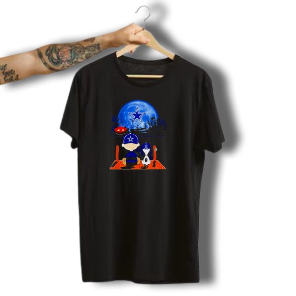 Charlie Brown And Snoopy Dallas Cowboys Halloween Under Blue Moon With Pumpkin T Shirt t shirt 1