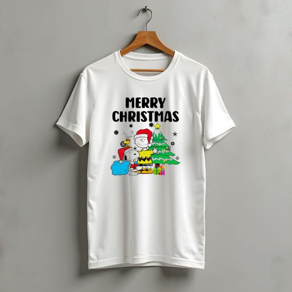 Charlie Snoopy Woodstock Merry Christmas Tree Santa Hats T Shirt t shirt 1 1
