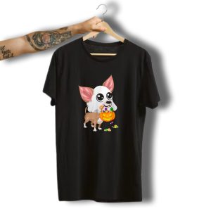 Chihuahua Ghost Boo Pumpkin Halloween Candy Treats T-Shirt
