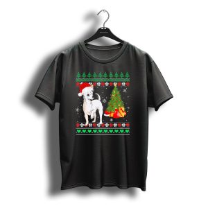 Chihuahua Santa Hat With Christmas Tree And Presents Decorated In Festive Lights T-Shirt
