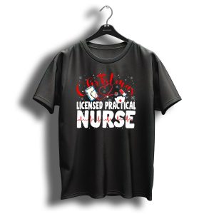 Christmas Licensed Practical Nurse Stethoscope Syringe Snowflakes T-Shirt