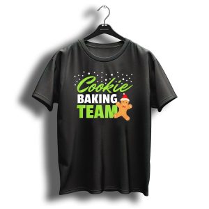 Cookie Baking Team Holi Gingerbread Christmas T-Shirt