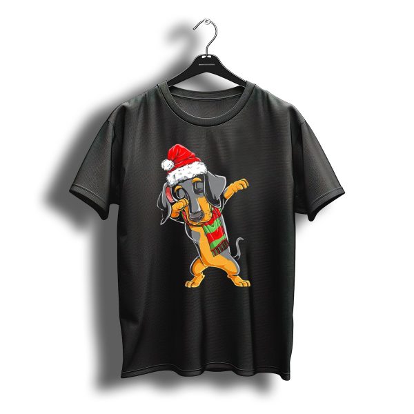 Dabbing Dachshund Santa With Christmas Hat And Scarf T Shirt t shirt 1