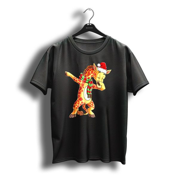 Dabbing Giraffe Santa With Christmas Hat And Scarf T Shirt t shirt 1