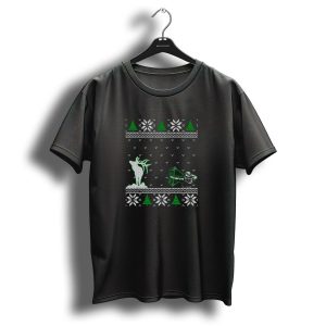 Deer Hunting Lover Snowflake Christmas Tree Bow Hunter T-Shirt