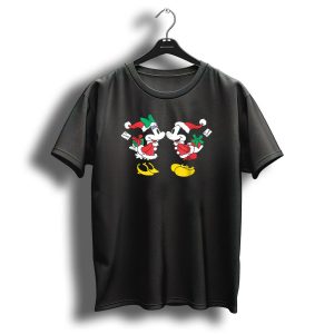 Disney Christmas Mickey Minnie Santa Hats Gift Exchange T Shirt