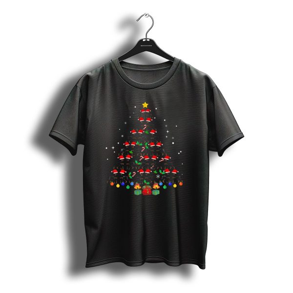 Doberman Pinscher Christmas Tree Santa Hats Candy Canes Holiday Gifts T Shirt t shirt 1