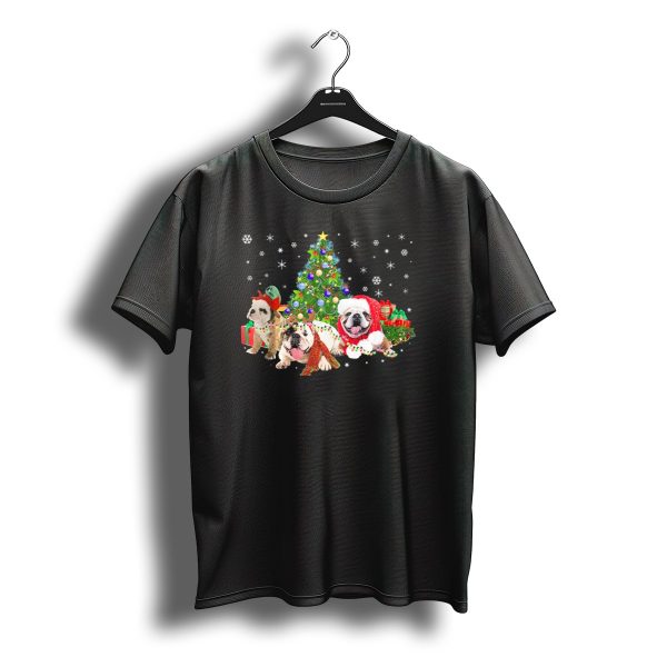 English Bulldog Christmas Tree Snowflakes Santa Hat Holiday Scene T Shirt t shirt 1