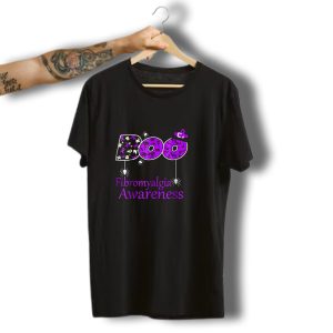 Fibromyalgia Awareness Boo Halloween Purple Ribbon Ghosts Witch Hat T-Shirt