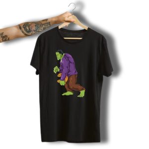 Frankenstein Bigfoot Carrying Pumpkin Funny Halloween Monster Zombie T-Shirt