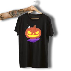 Funny Halloween Pumpkin With Knife And Glowing Eyes T-Shirt