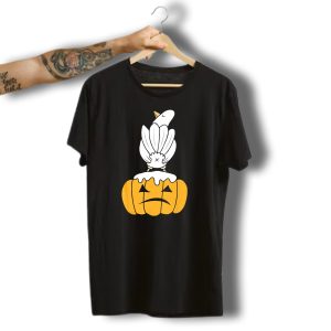 Funny Pigeon Sits Atop Grumpy Halloween Pumpkin With Humor T-Shirt