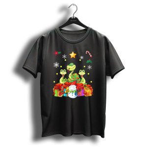 Funny Python Snake Christmas Tree Decor With Snowman And Presents T-Shirt
