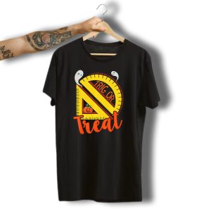 Funny Trig Or Treat Halloween Protractor Ghost Pumpkin T-Shirt