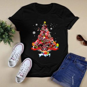 Georgia Bulldogs Christmas Tree T-Shirt