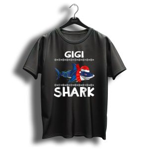 Gigi Shark Santa Hat Christmas Family Snowflakes T Shirt