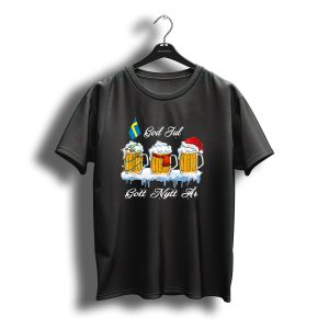 God Jul Gott Nytt Aïör Swedish Christmas Beer Mugs With Santa Hat And Flag T-Shirt