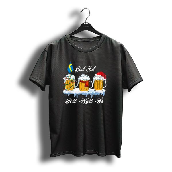 God Jul Gott Nytt AIor Swedish Christmas Beer Mugs With Santa Hat And Flag T Shirt t shirt 1