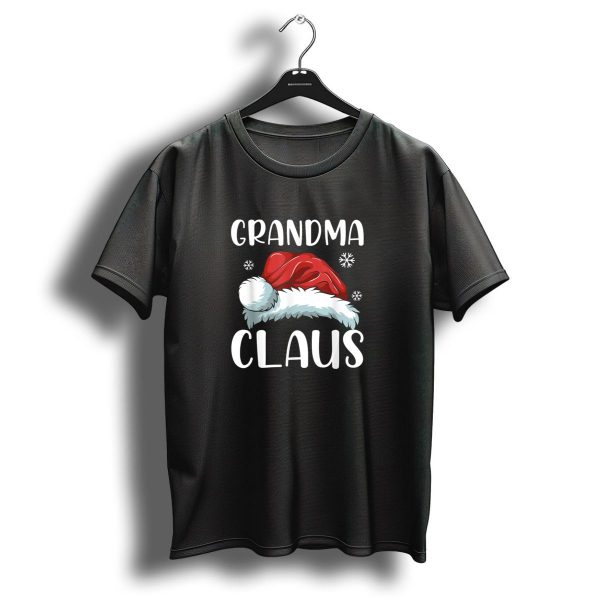 Grandma Claus Santa Hat Christmas Snowflakes T Shirt 1 t shirt 1