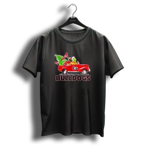 Grinch Driving Red Car With Dog Christmas Tree Gifts Georgia Bulldogs T-Shirt