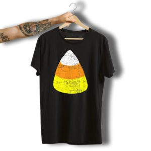 Halloween Candy Corn Cracked Texture Vintage Candy Corn T-Shirt