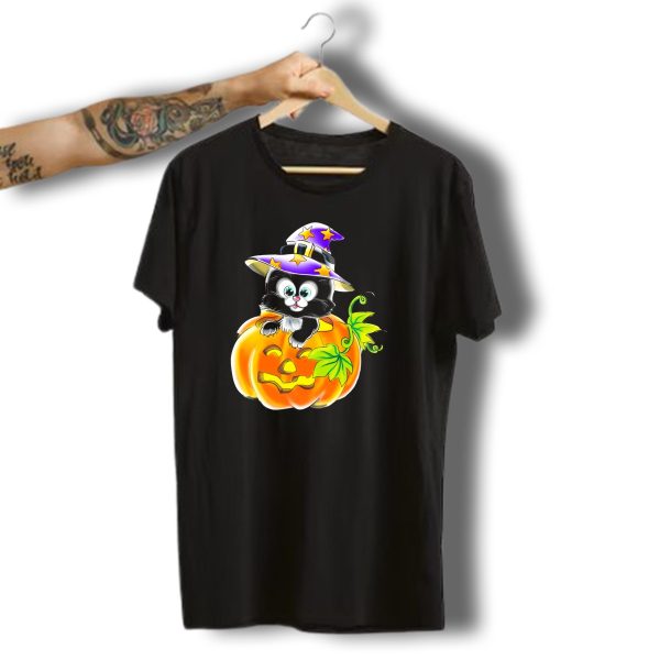 Halloween Cartoon Cat In Witch Hat With Pumpkin T Shirt t shirt 1