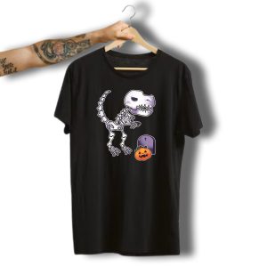Halloween Dinosaur Skeleton Pumpkin Graveyard Scene T-Shirt