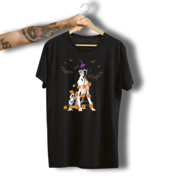 Halloween Great Dane Dog With Witch Hat And Pumpkin Lights Surrounded By Bats T Shirt t shirt 1