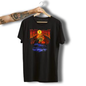 Halloween Haunted House Graveyard With Moon And Witch T-Shirt