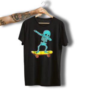 Halloween Skeleton Dabbing On Skateboard T-Shirt