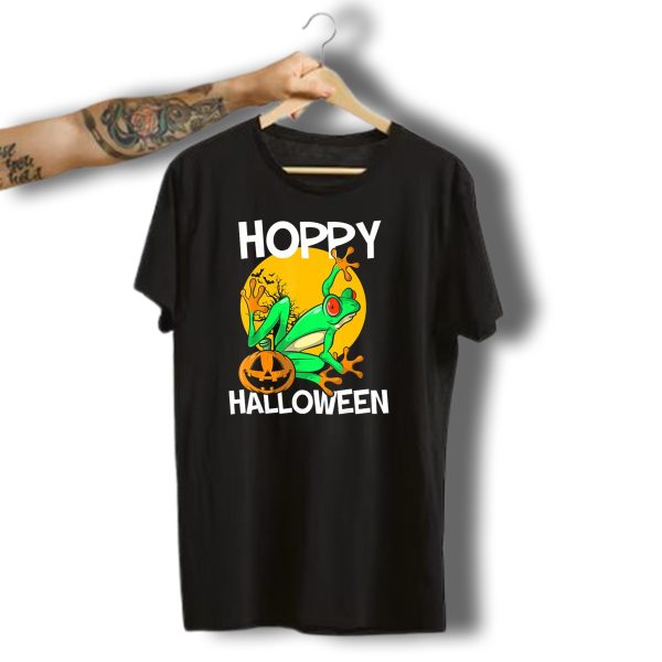 Hoppy Halloween Frog With Pumpkin And Full Moon T Shirt t shirt 1