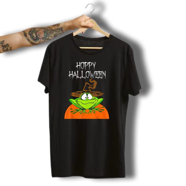 Hoppy Halloween Funny Frog Pumpkin Witch Hat Pun T Shirt t shirt 1