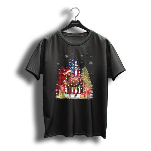 Horse In Santa Hat With Christmas Lights And Usa Flag Tree T-Shirt