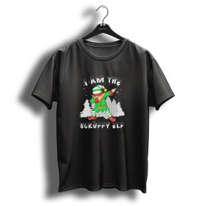 I Am The Scruffy Elf Dabbing Green And White Christmas Costume Snowy Trees T-Shirt