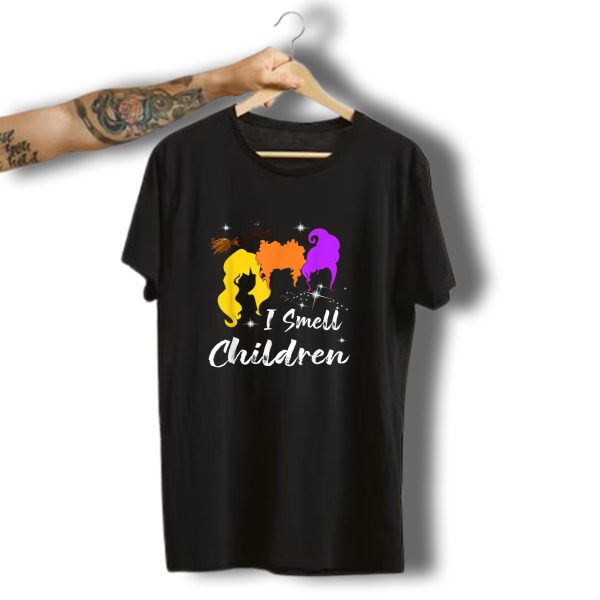 I Smell Children Halloween Funny Costume Witches Silhouette Magic Broomstick T Shirt t shirt 1