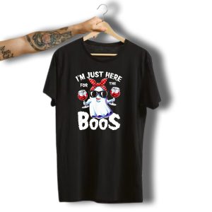 I'M Just Here For The Boos Funny Halloween Women Ghost Holding Wine Glasses T-Shirt