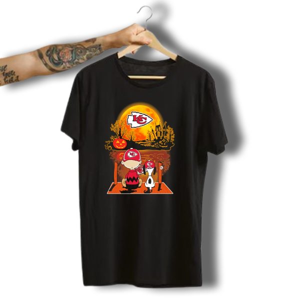 Kansas City Chiefs Snoopy And Charlie Brown Halloween Pumpkin Moon T Shirt t shirt 1