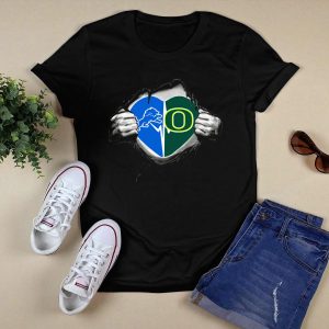 Lions Oregon Ducks Heart Design With Torn Effect And Team Logos T-Shirt