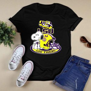 Lsu Tigers Snoopy Football Helmet T-Shirt